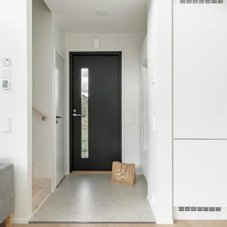 Lovely 3 Bedroom House For 6 * Vantaa