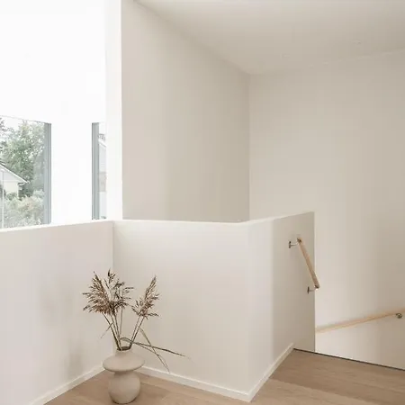 Lovely 3 Bedroom House For 6