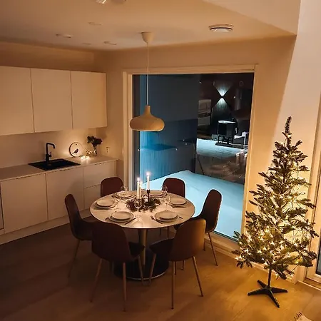 Apartamento Lovely 3 Bedroom House For 6 Vantaa